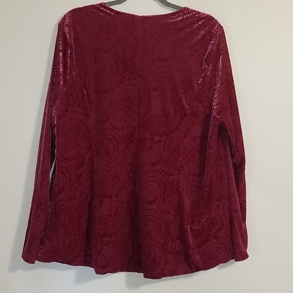 Plus sized! Torrid Red Maroon Velvet Jacket Blazer - Picture 3 of 3